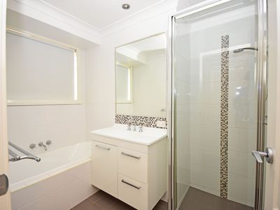 22 Keswick Parkway, Dubbo