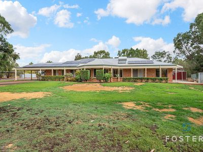 116 Old Dairy Court, Oakford