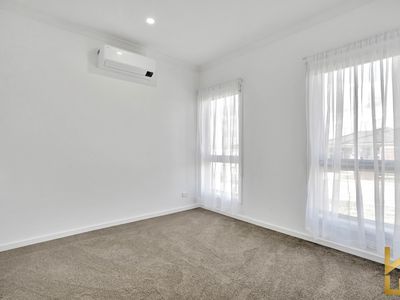 27 Sonata Street, Wyndham Vale