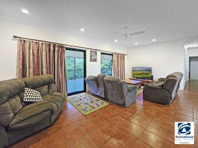 8 Geddes Drive, Tolga