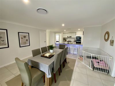 4 Livingston Boulevard, Forbes
