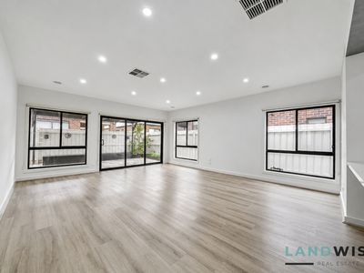 17 Isaacs Street, Deanside