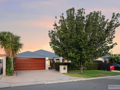 38 Hollins Bend, Madeley