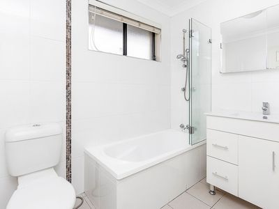72 Wentworth Street, Oak Flats