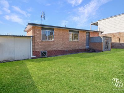 24 Myuna  Street, Dalmeny