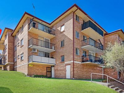 12 / 6 Eyre Place, Warrawong