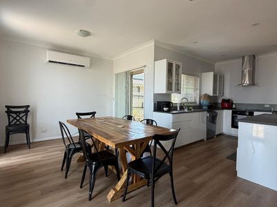 28 Columbia Drive, Beachmere