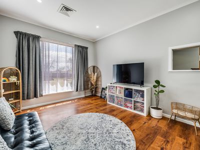 4 Hutchesson Street, Millicent