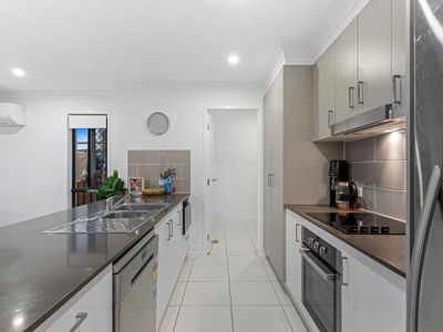 22 Kershaw Crescent, Mango Hill