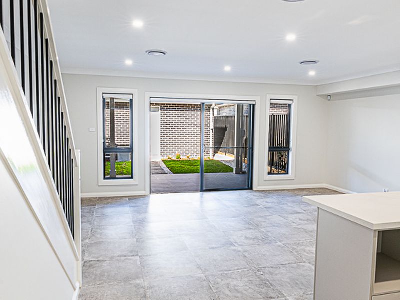 97 Thompson Road, Oran Park
