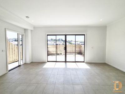 10 Sommerville Avenue, Mernda