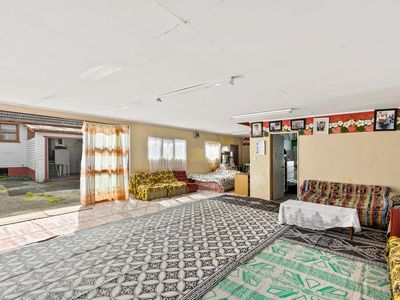 6 Julian Place, Otara