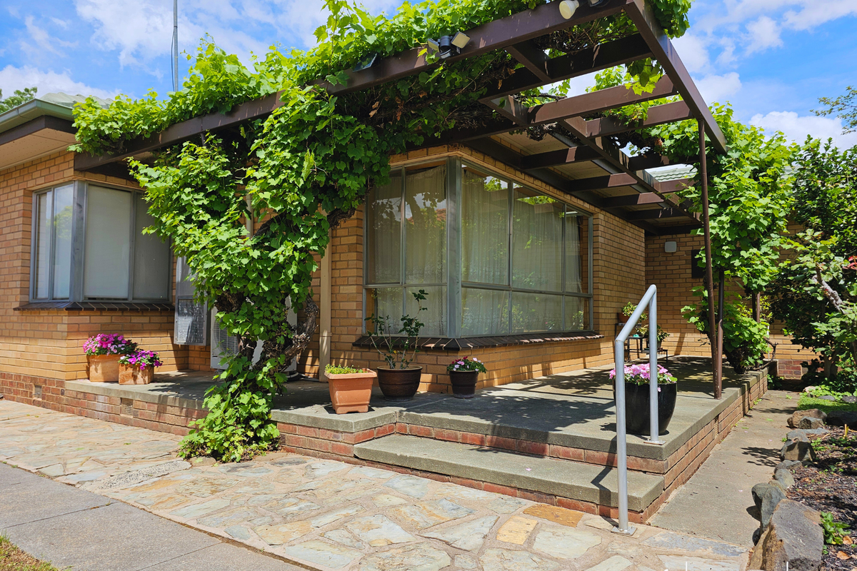 23 Saunders Street, Kyabram