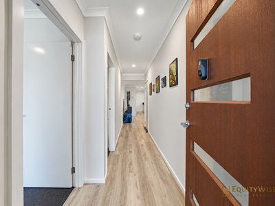 19 Sparland Street, Manor Lakes