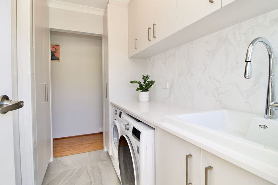 27 Holcombe Road , Warnbro