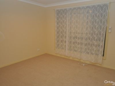 2B Kestrel Close, Dubbo