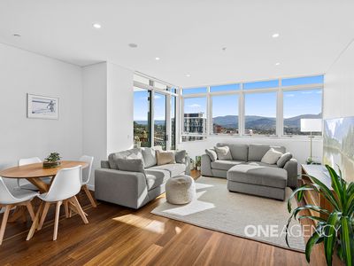 1501 / 10 Regent Street, Wollongong