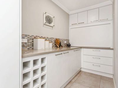 31 Jinatong Loop, Dawesville