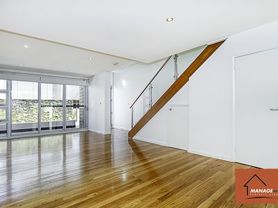 5 / 49 HAMPTON CIRCUIT, Yarralumla