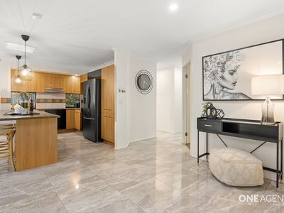 8 Grevillea Place, Forest Lake