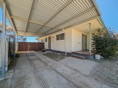 17 Harrison Crescent, Swan Hill