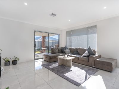 26 Lochern Road, Baldivis