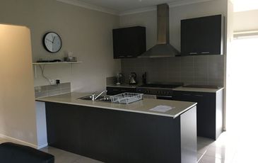 8 Brownfield Drive, Officer