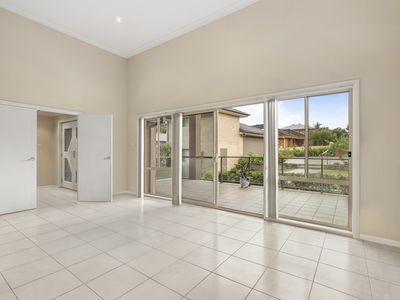 18 Goldenia Cl, Morisset