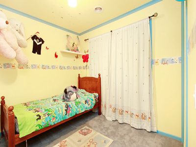 5 Kent Crt, Cranbourne North