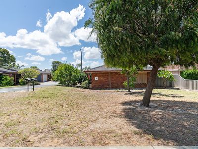 7 Smiths Avenue, Redcliffe