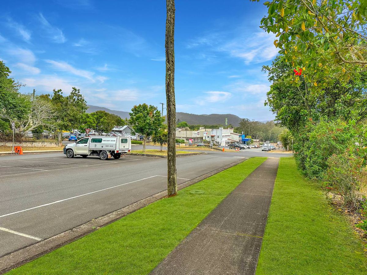 40 MABEL STREET, Atherton