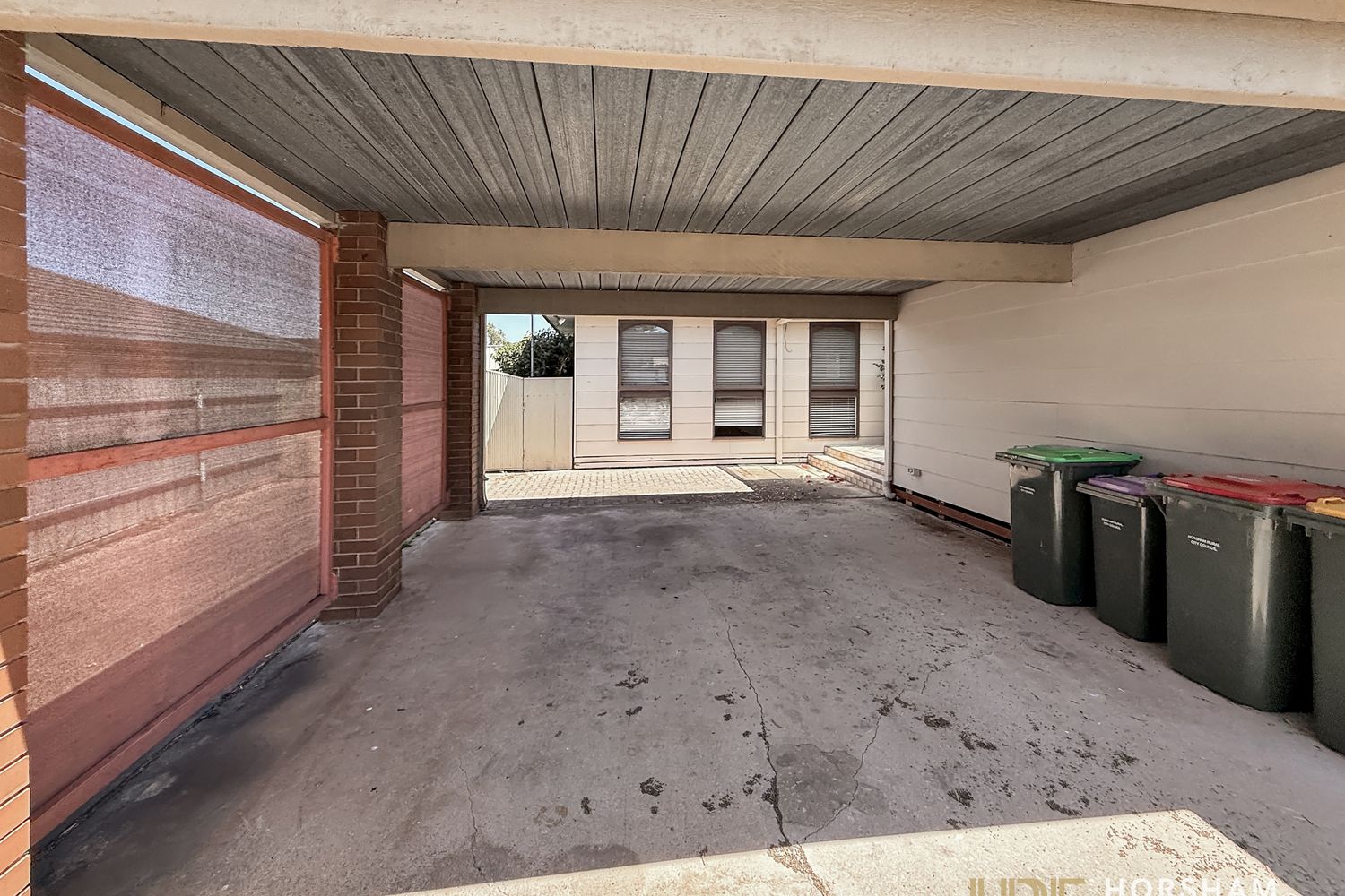 11 Dougherty Street, Horsham