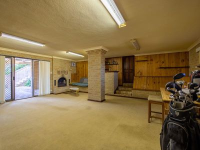 25 Liverpool Street , Shoalwater