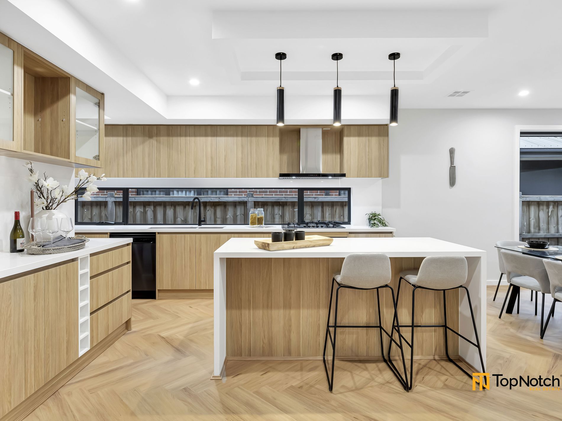 18 Ambient Crescent, Beveridge