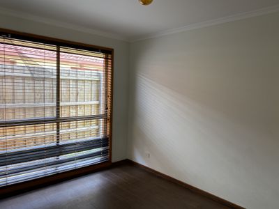 5 Kingfisher Court, Werribee