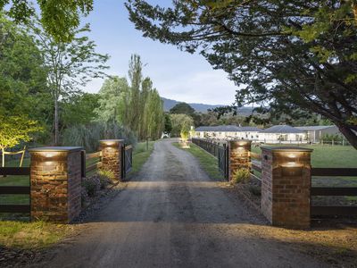 26 Honour Avenue, Mount Macedon