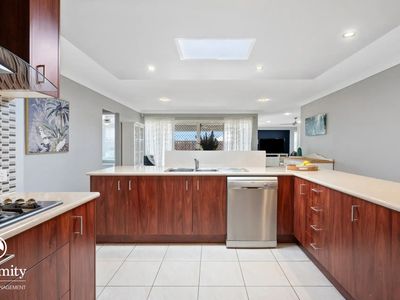 44 Baphal Crescent, Narangba