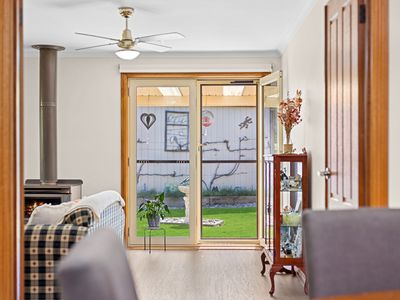 4 Mary Avenue, Normanville