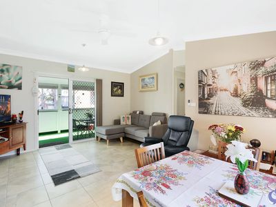 K13 / 48 Princes Highway, Narooma