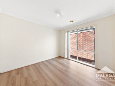 24 Gosford Gardens, Derrimut