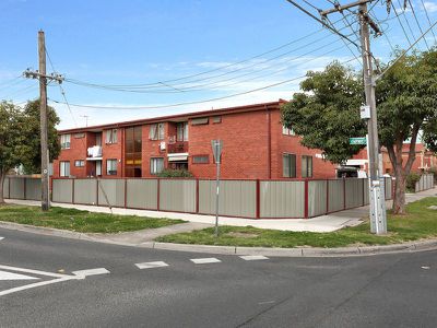 11 / 11 Owen Street, Footscray