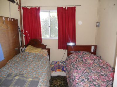 4 Hill Street, Donovans