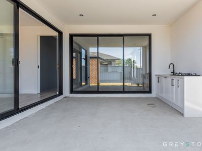 27 Riversdale Boulevard, Weir Views