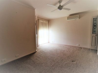 18 Pioneer St, Tallarook