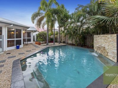 28 Lakeland Boulevard, Idalia