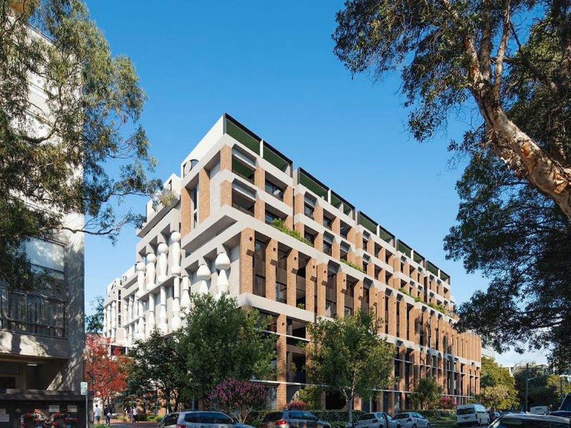 12 Rothschild Avenue, Rosebery