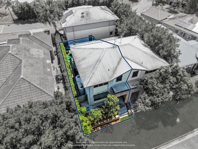 1 / 16 Seashell Avenue, Coomera