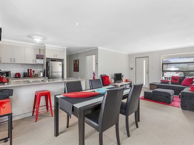 5 / 25 Deutgam Street, Werribee