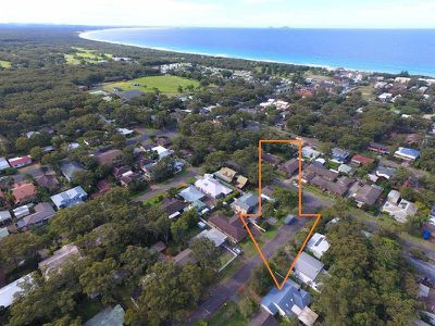18 Perrumba Street, Hawks Nest