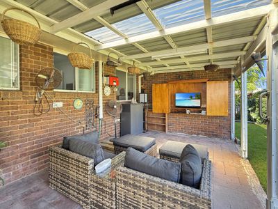 16 Harselaar Drive, Point Vernon